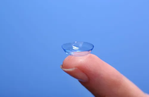 Adaptación de lentes de contacto en Medellín