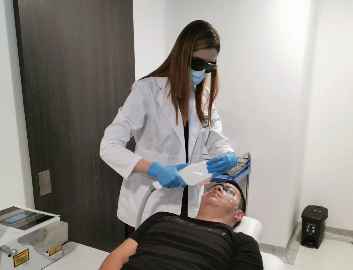 Terapia luz pulsada IPL - tratamiento para ojo seco